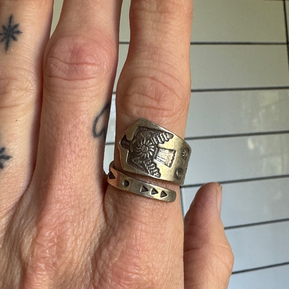 Vintage Style Adjustable Ring